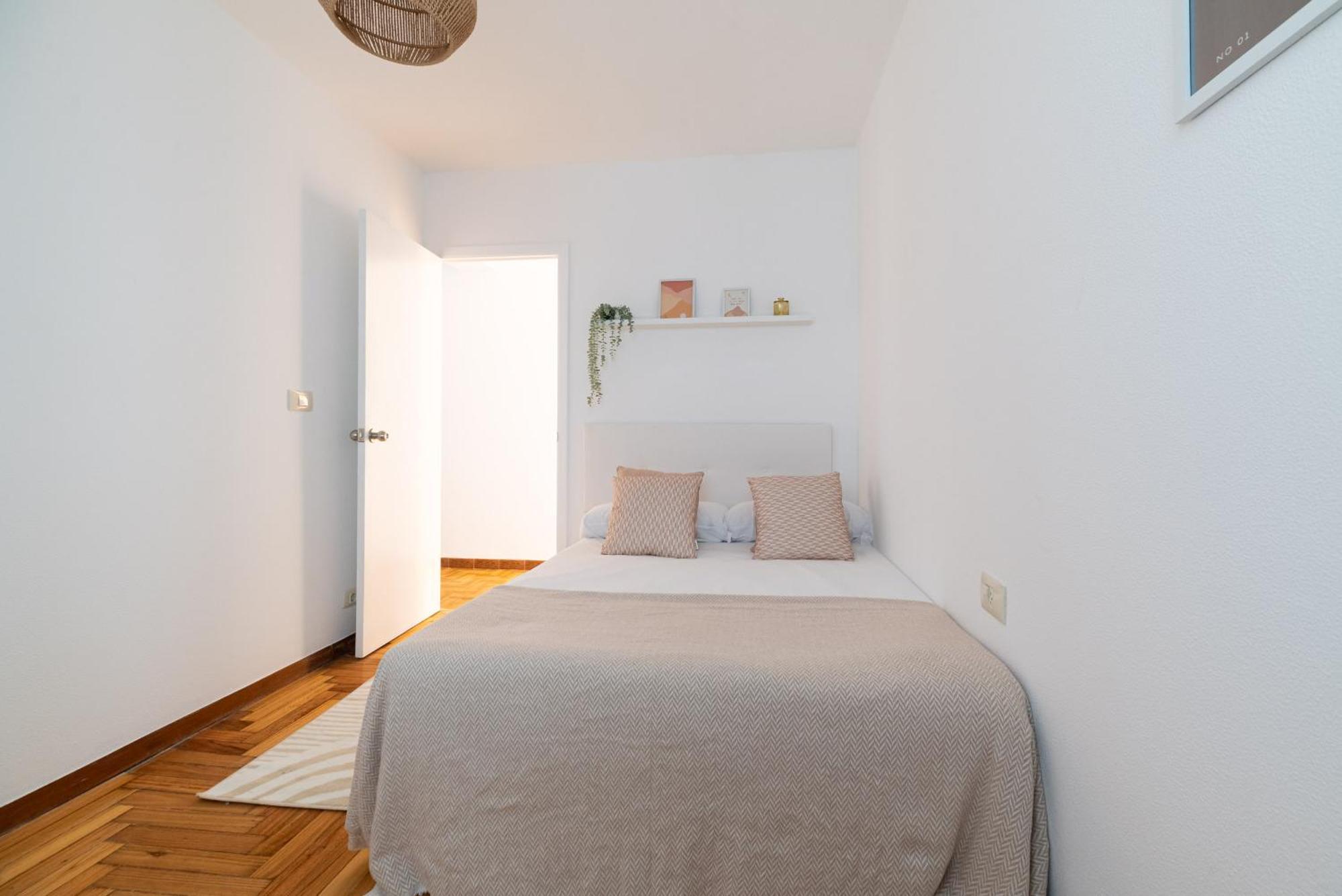 Amplia Vivienda Con Garaje Apartment Виго Екстериор снимка