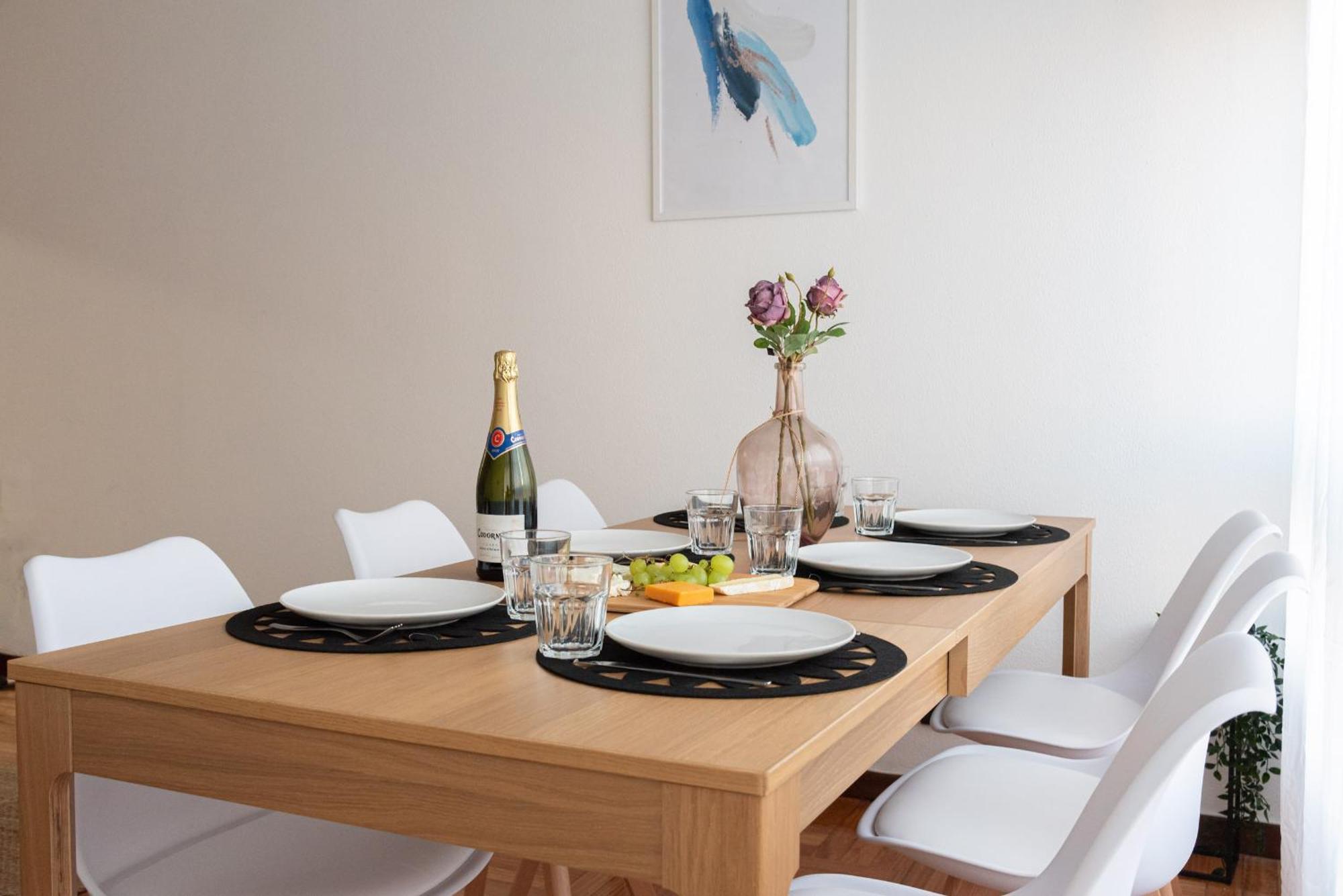 Amplia Vivienda Con Garaje Apartment Виго Екстериор снимка